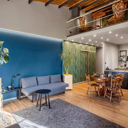 O F 2 Апартаменты