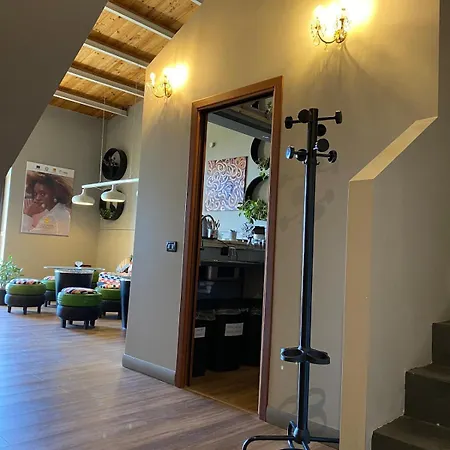 O F 2 Апартаменты *