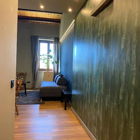 O F 2 Апартаменты