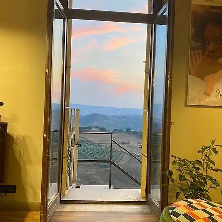 Апартаменты O F 2